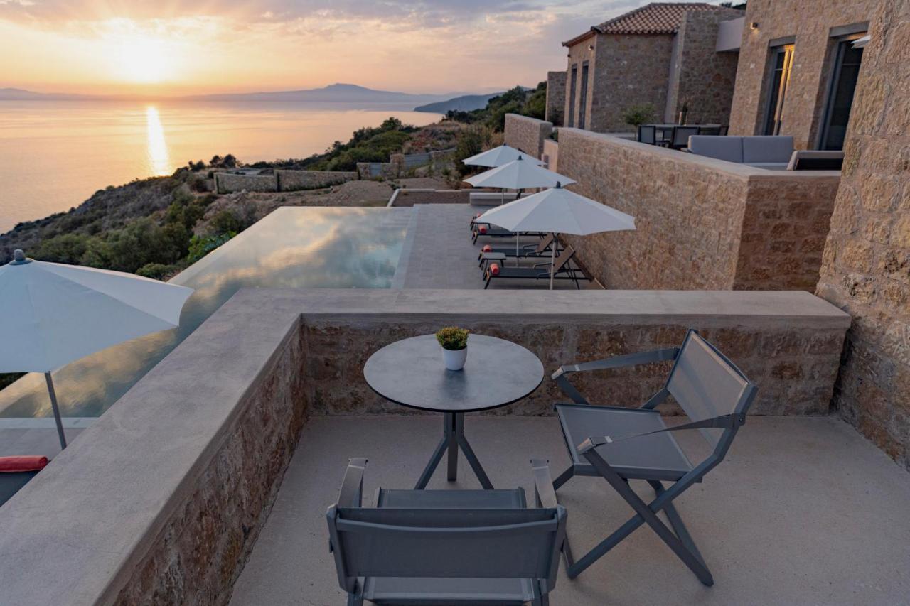 Villa Nupadi Kardhamili Buitenkant foto